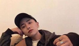 娱乐吃瓜的头像男生霸气,娱乐界的风云人物